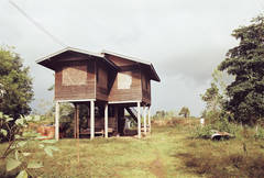 Na Bua / Small Village and Its Remains
