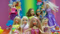BARBIE UND IHRE FREUNDINNEN  /  BARBIE AND HER FRIENDS