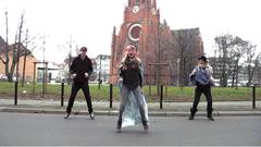 TANZ DER HELDEN  ·  DANCE OF THE HEROES