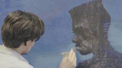 MANN AUF BLAU  ·  MAN IN BLUE
